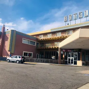 3* Hotel At The Highland Downtown